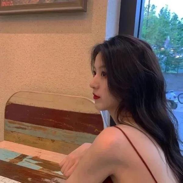 亚瑟和莉莉